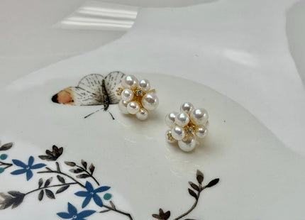 Natural White Freshwater Pearl Simple Stud Cluster Earring .925 Sterling Silver Bridal Earrings With CZ #10047-P