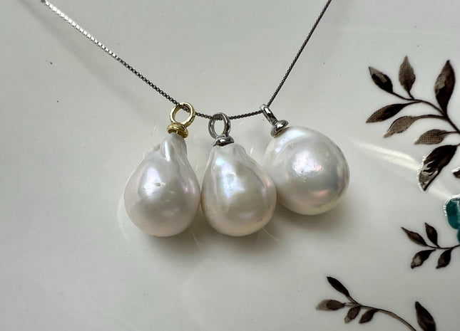 Freshwater White Baroque Pearl Charm for Necklace Minimalist Silver/Gold Jewelry One Piece #CR0118