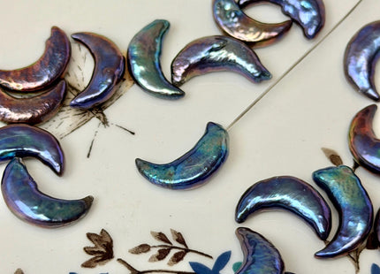10-11x16-18mm AAA Blue Peacock Crescent Moon Coin Freshwater Pearls Half Drilled High Luster Unique Cultured Pearl Beads #P3768