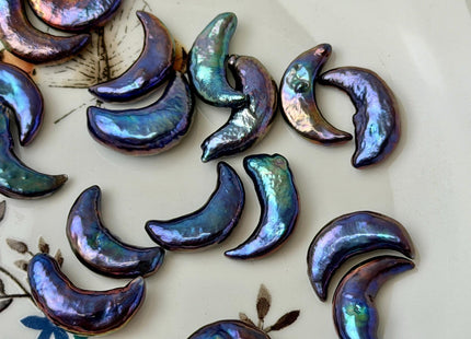 10-11x16-18mm AAA Blue Peacock Crescent Moon Coin Freshwater Pearls Half Drilled High Luster Unique Cultured Pearl Beads #P3768