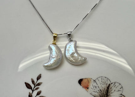 8-9x18-20 mm AAA Rare White Large Crescent Moon Pearl With .925 Sterling Silver/Gold Pendant #PD0017