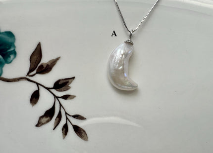 8-9x18-20 mm AAA Rare White Large Crescent Moon Pearl With .925 Sterling Silver/Gold Pendant #PD0017