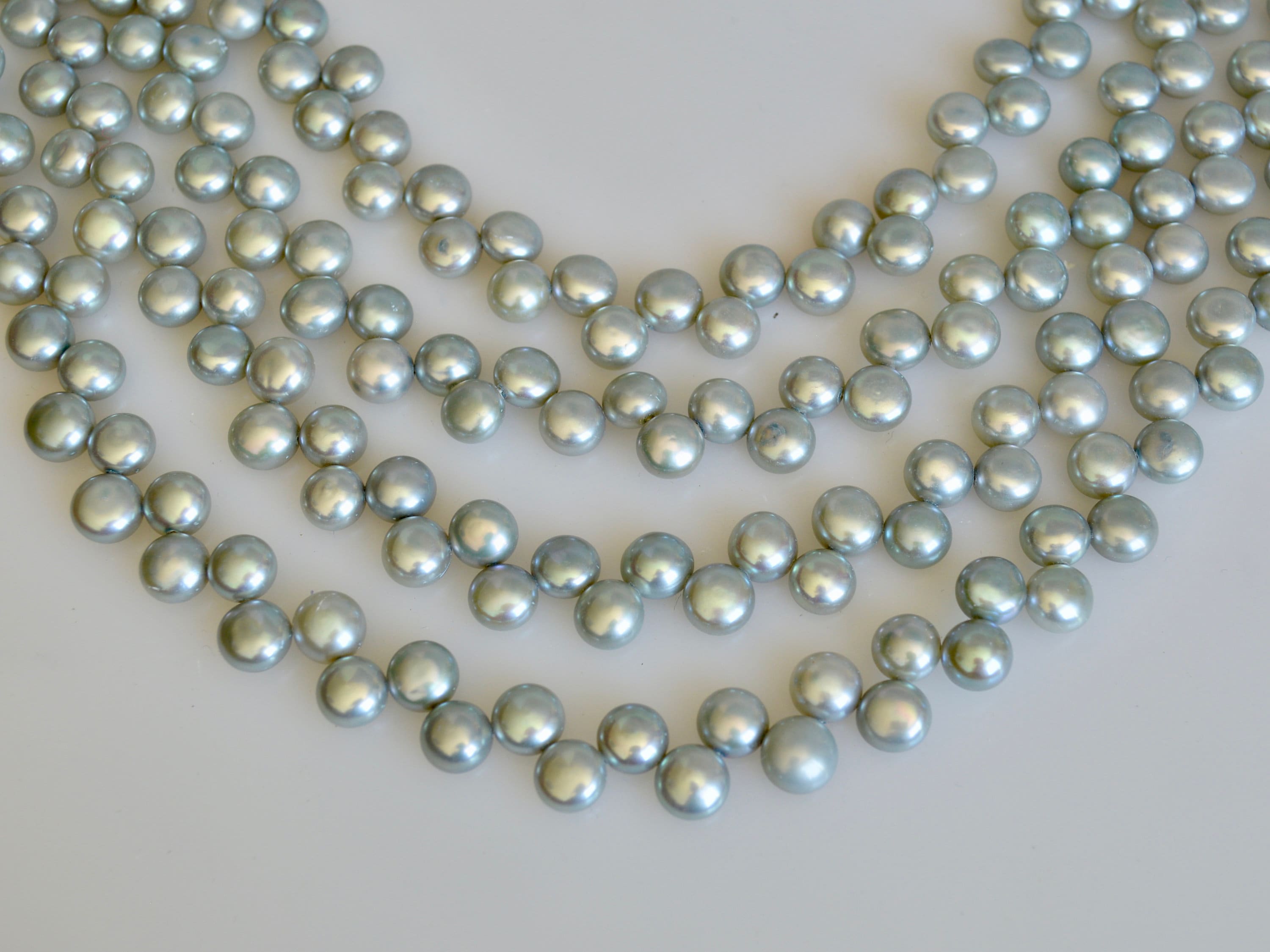 8-8.5 Mm AAA Gray Semi-round Freshwater Pearls Genuine Smooth and Round Pearl  Beads High Luster Pinkish Gray Color Freshwater Pearls 535 