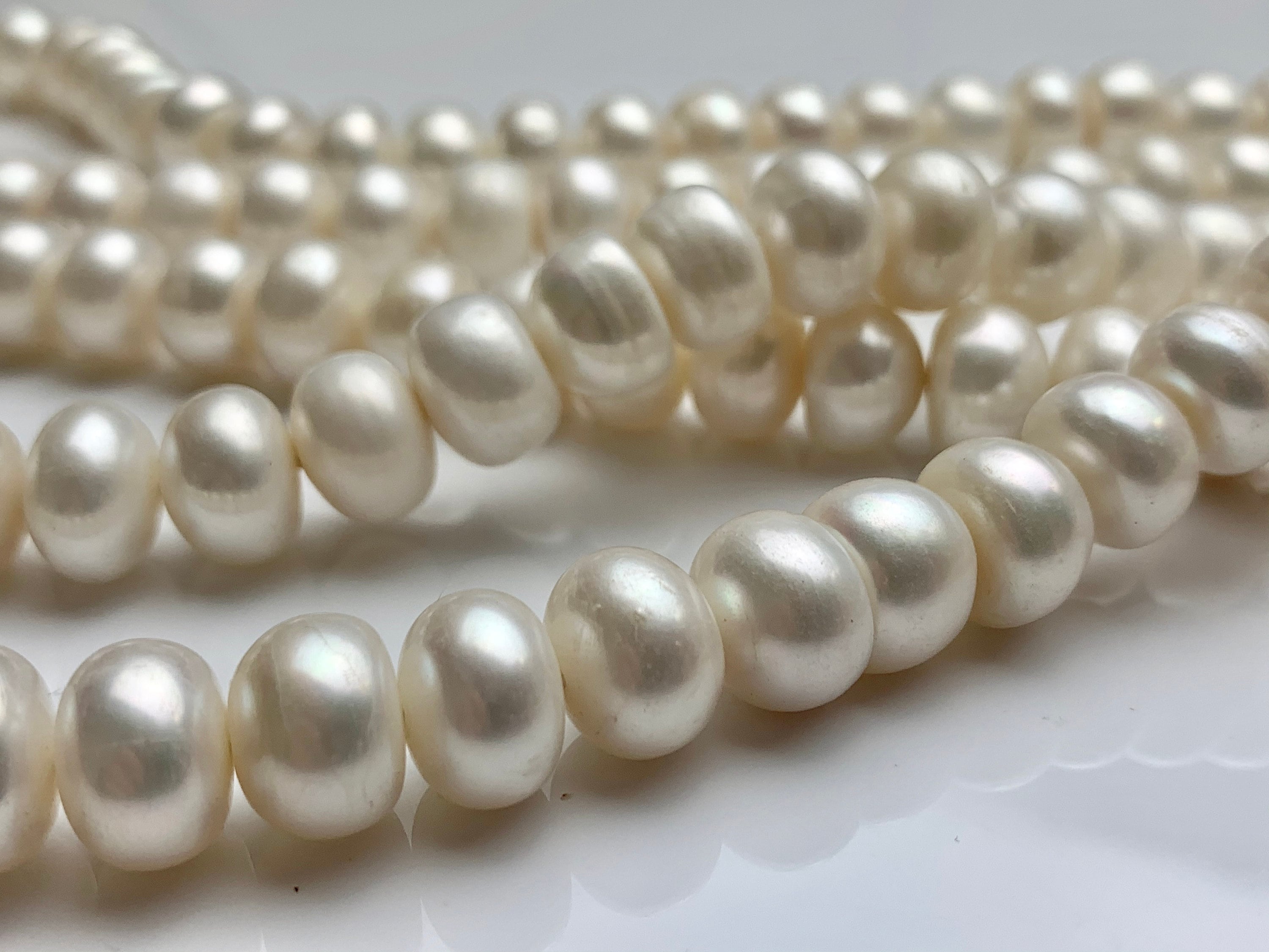 10-11mm Natural White Round Button Freshwater Pearl Beads Genuine High  Luster Smooth Shiny Freshwater Pearls PB1296