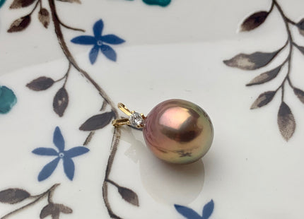 One-Of-A-Kind 11x13 mm AAA Very Rare Natural Mauve Purple Edison Pearl With Iridescent Gold Sheen Genuine 18K Solid Gold Pendant  #10091-A