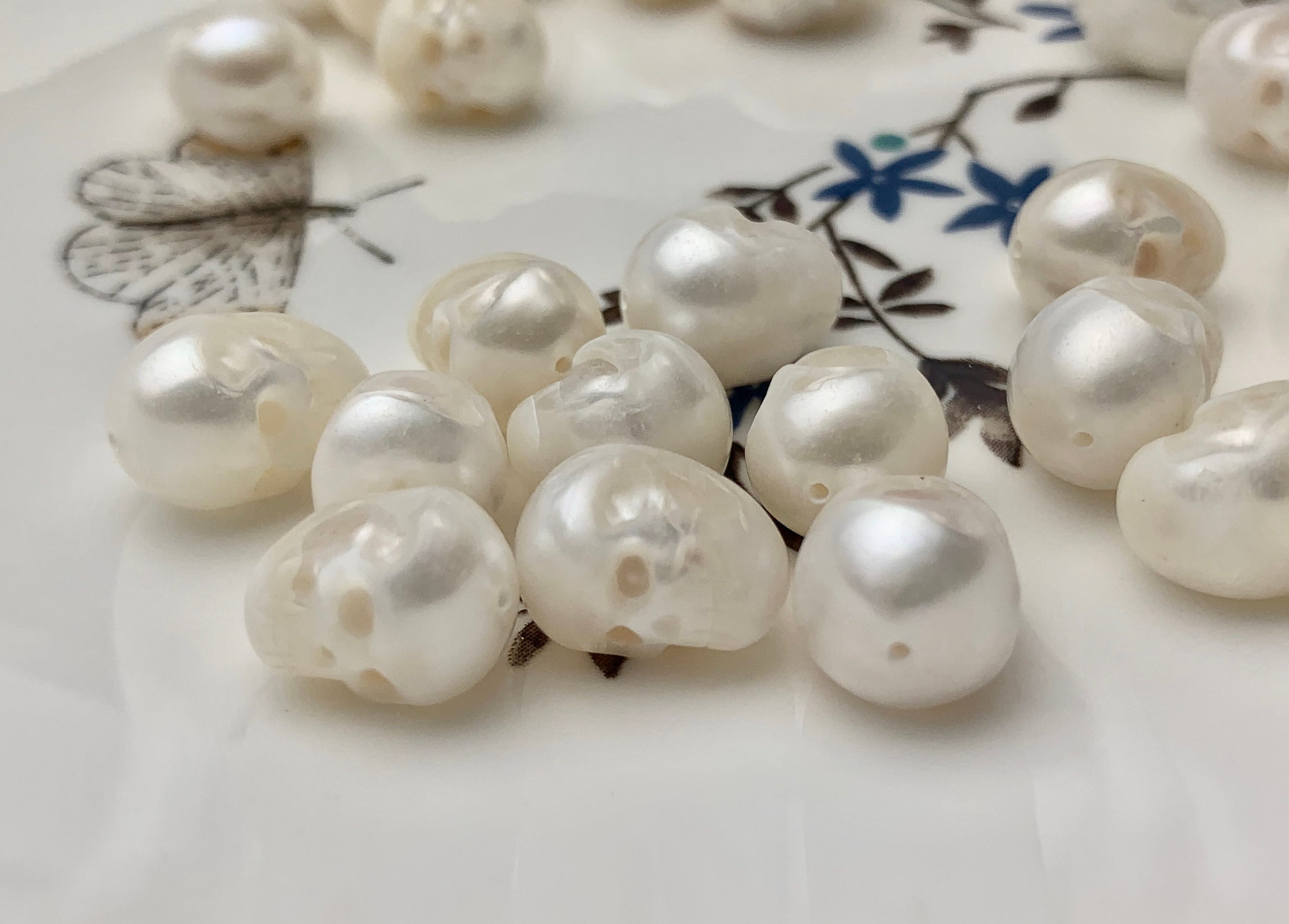 Natural Pearl Charms - 10 pieces