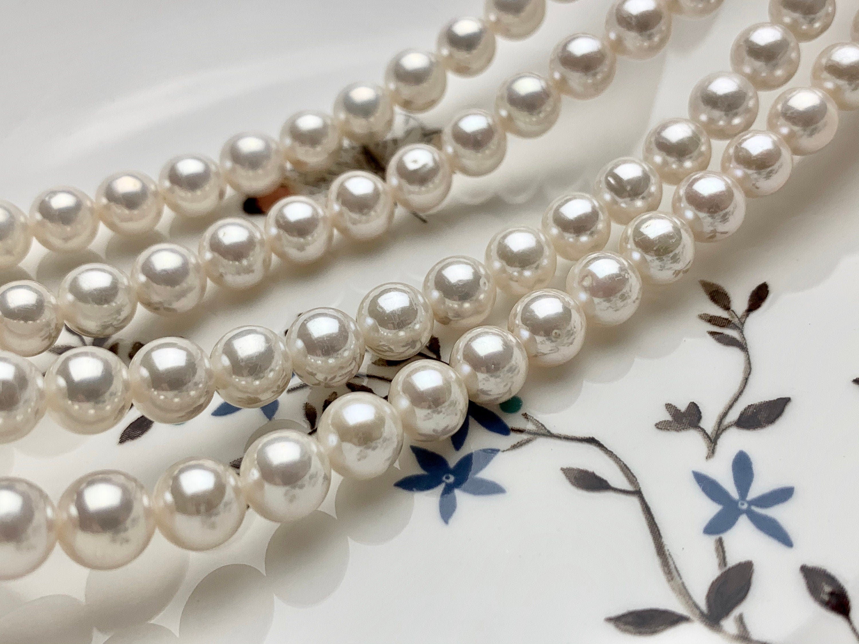 Natural Freshwater Pearl Necklace