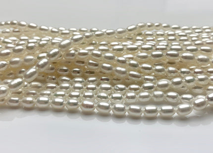 3.5-4x5mm AAAA Natural White Rice/Oval Freshwater Seed Pearl Beads Genuine Super High Luster Tiny Cultured Freshwater Pearl 75 Pieces #P1608